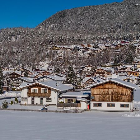 Landhaus Oetztalblick Langenfeld Bagian luar foto
