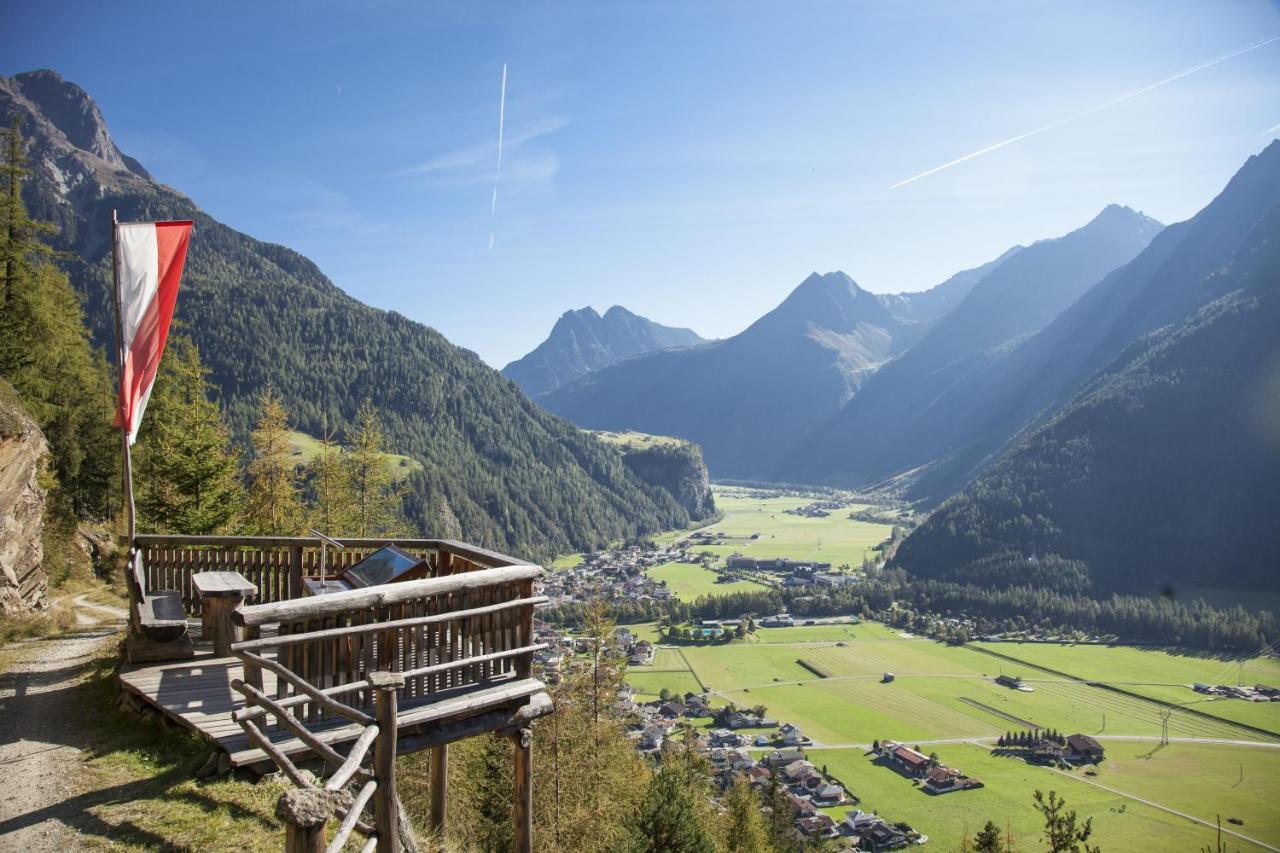Landhaus Oetztalblick Langenfeld Bagian luar foto