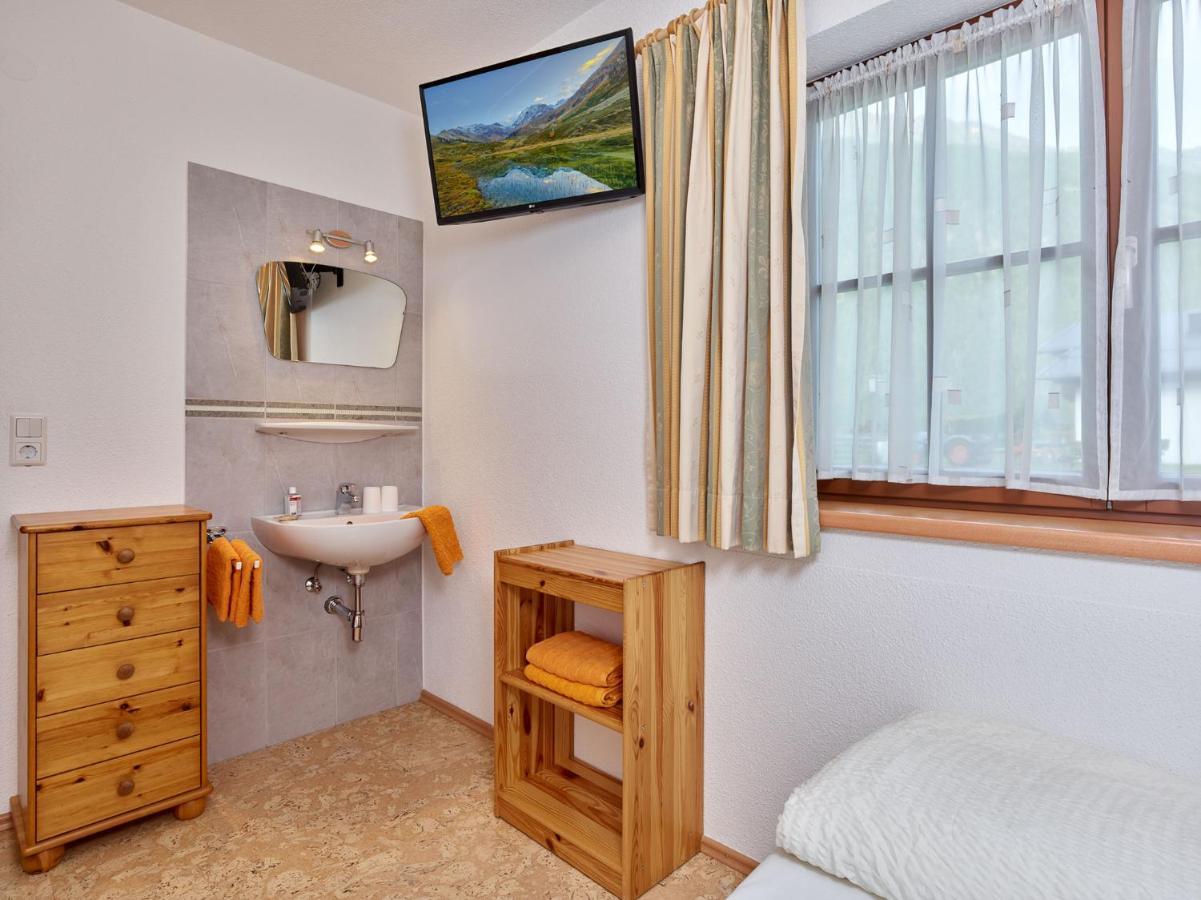 Landhaus Oetztalblick Langenfeld Bagian luar foto