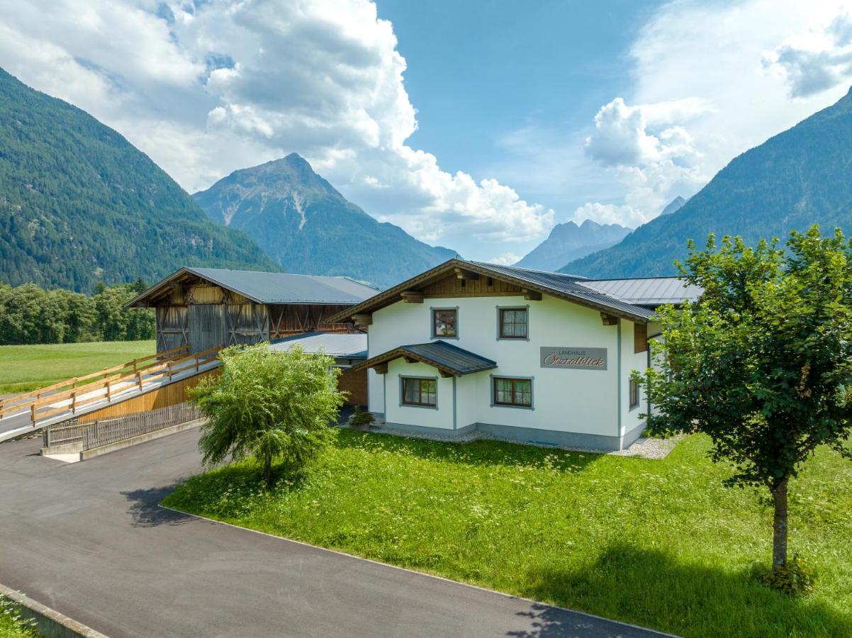 Landhaus Oetztalblick Langenfeld Bagian luar foto